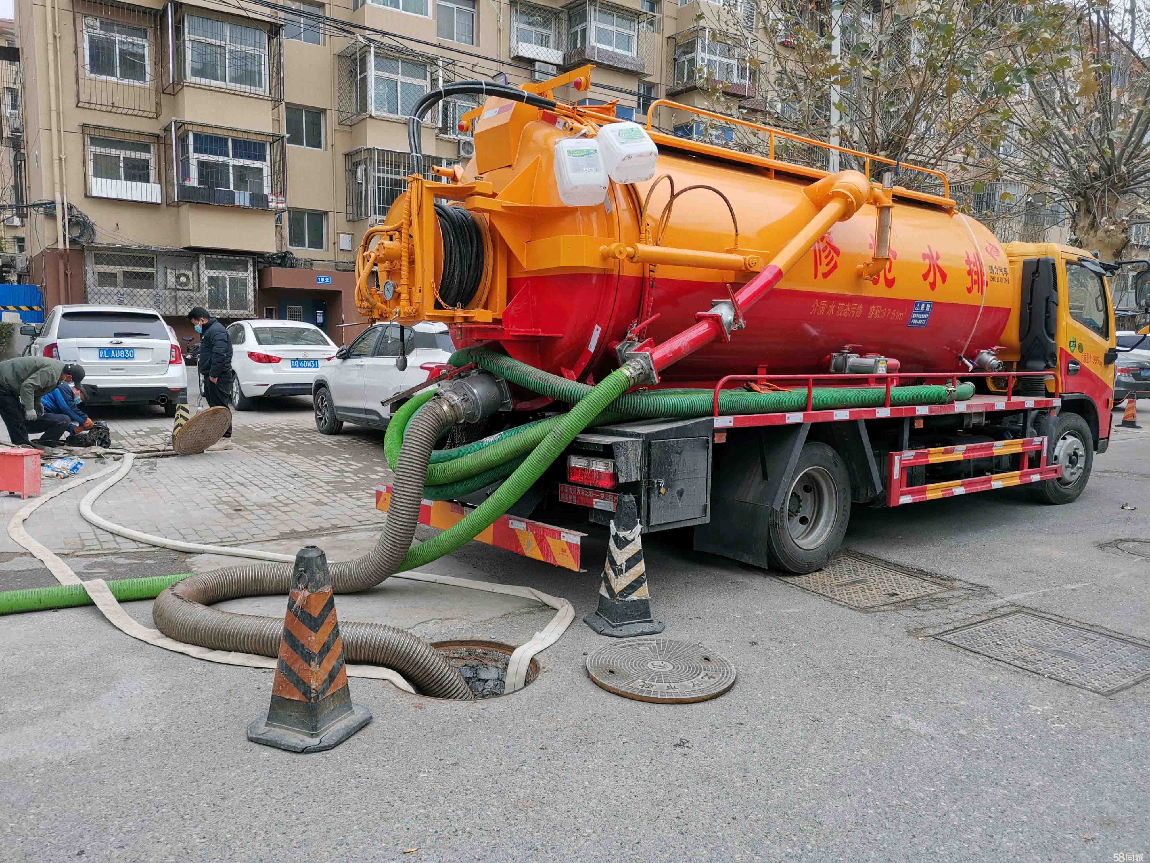 类乌齐抽粪吸污