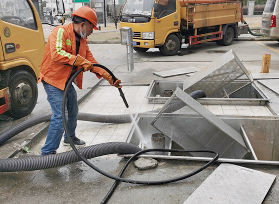 类乌齐隔油池清理